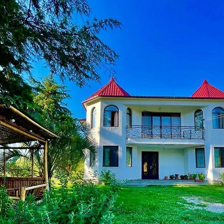 Villa In 차크비 외부 사진